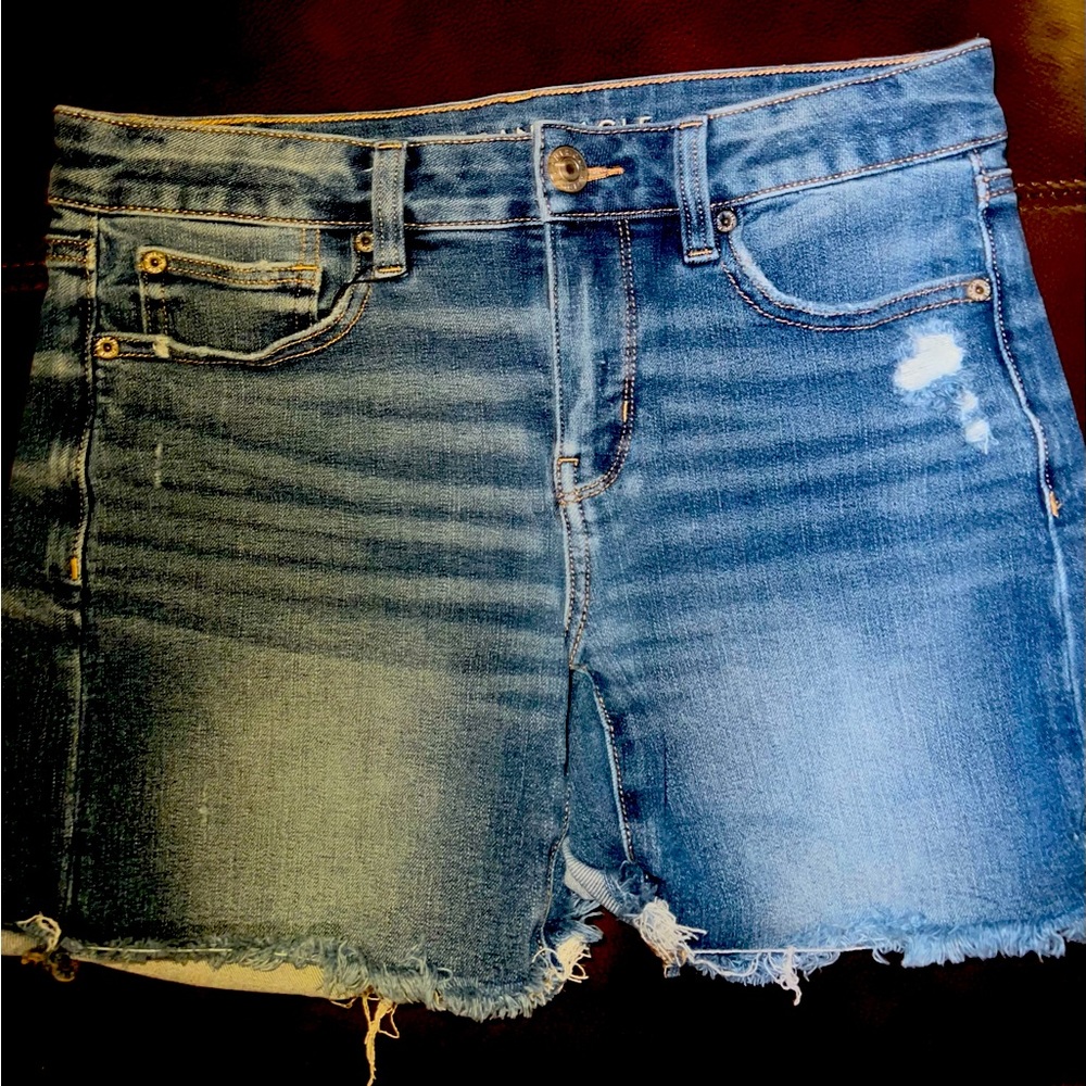 American Eagle shorts size 6